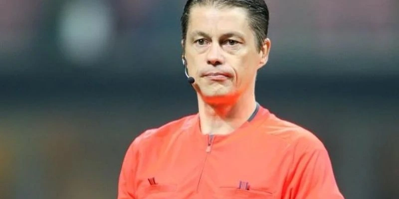 Trọng Tài Người Slovakia – Lubos Michel: Hành Trình Huyền Thoại Từ Sân Cỏ Đến Bàn Giấy 2 Lubos Michel