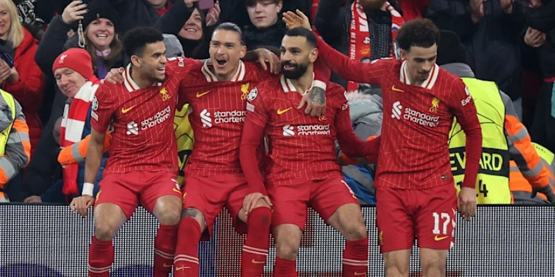 Câu Lạc Bộ Liverpool