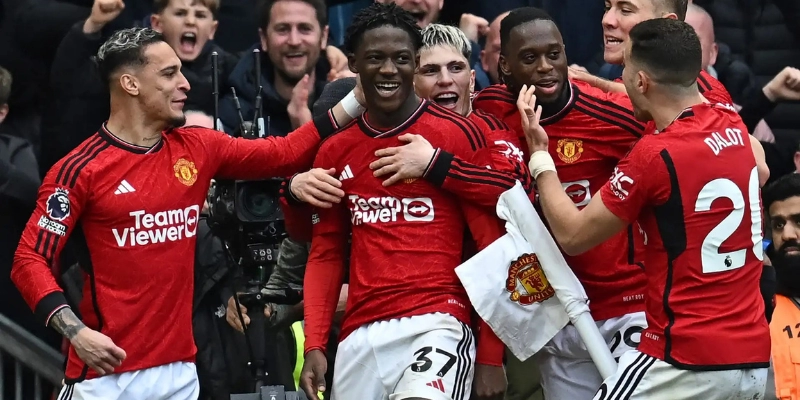 Câu Lạc Bộ Man United