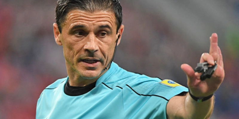 Trọng Tài Champions League