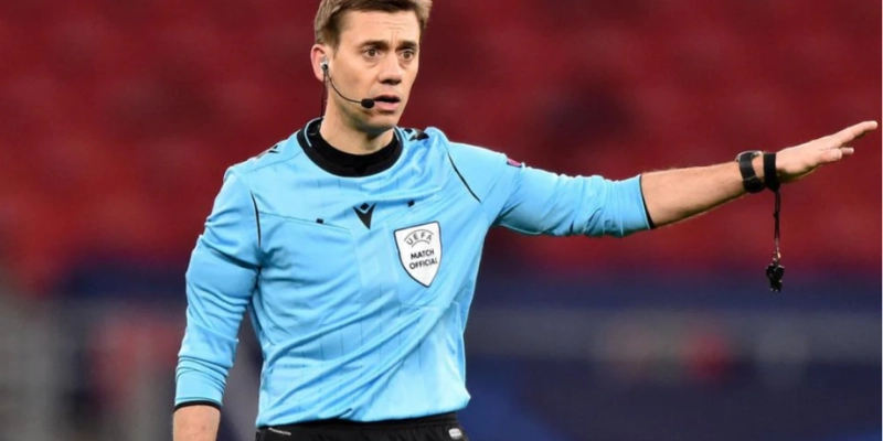 Trọng Tài Champions League