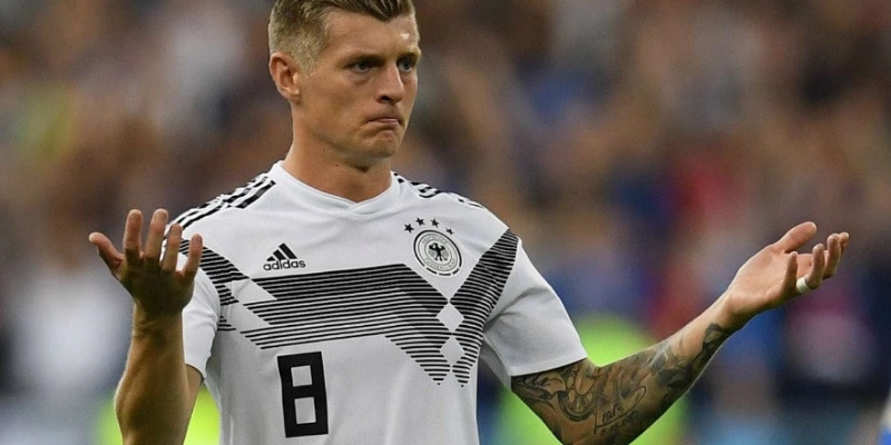 Kroos 2